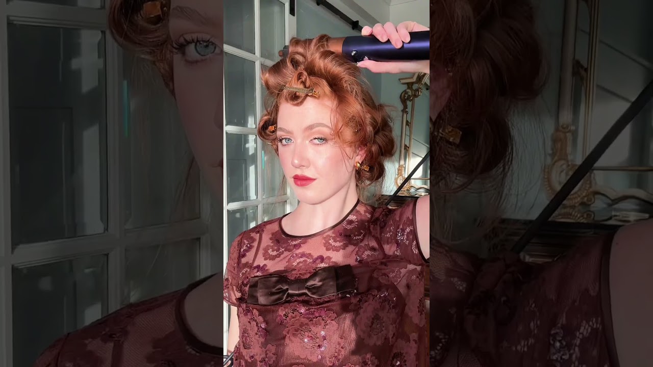 60's hairstyle! Perfect for the holidays ❤️ I love vintage looks #hair #hairstyle #hairtutorial