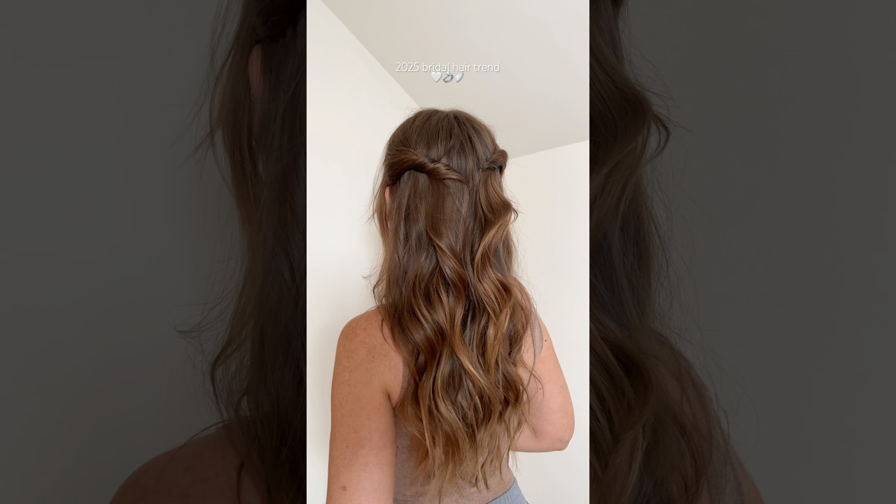2025 bridal hair trend 🤍 #easyhairstyles #bridetobe #weddinghairstyles #hairstyles